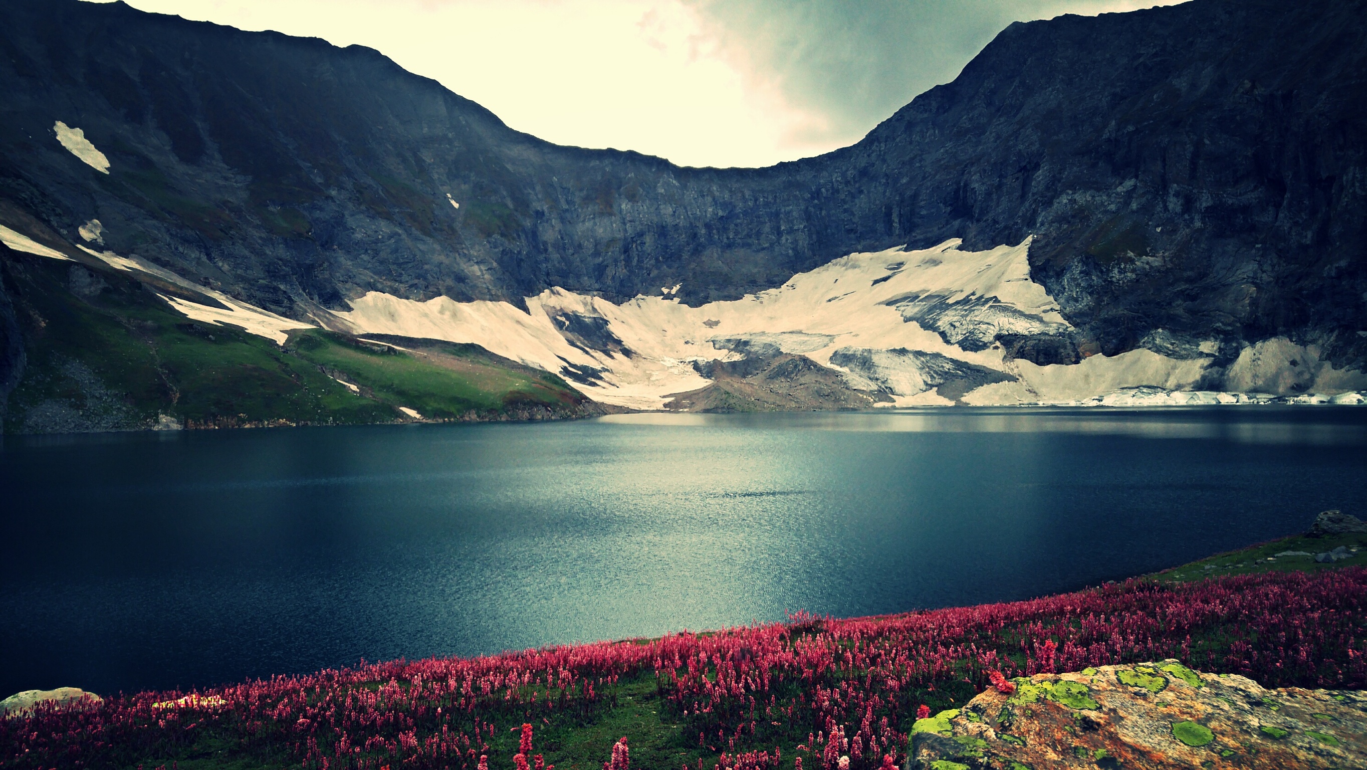 top 10 beautiful country in the world pakistan